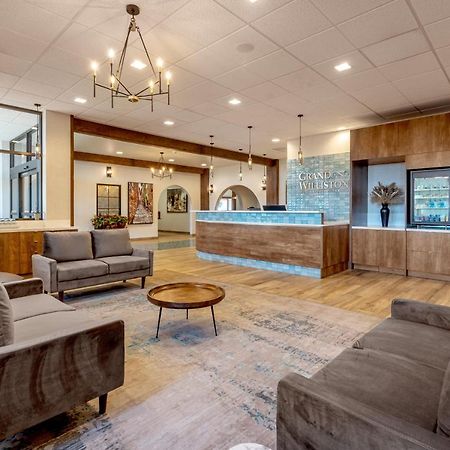 Grand Williston Hotel And Conference Center 외부 사진