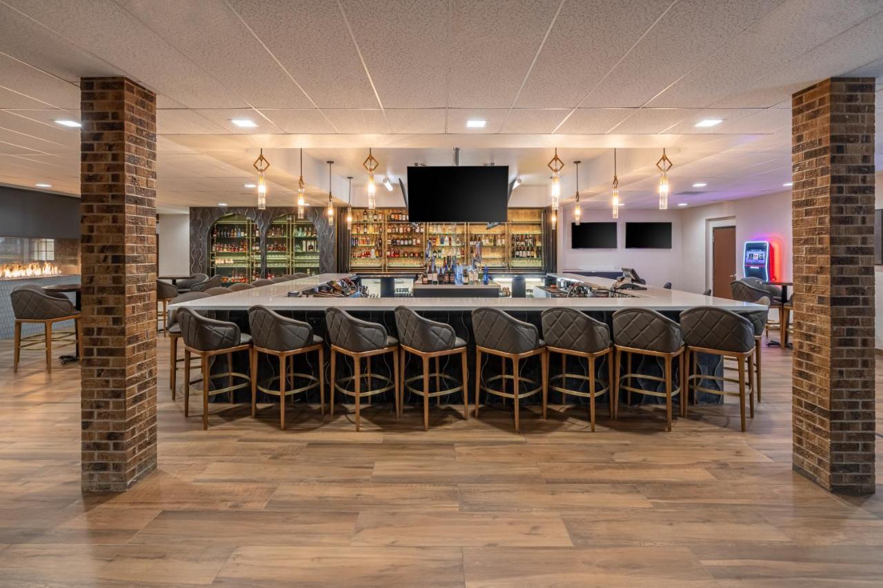 Grand Williston Hotel And Conference Center 외부 사진