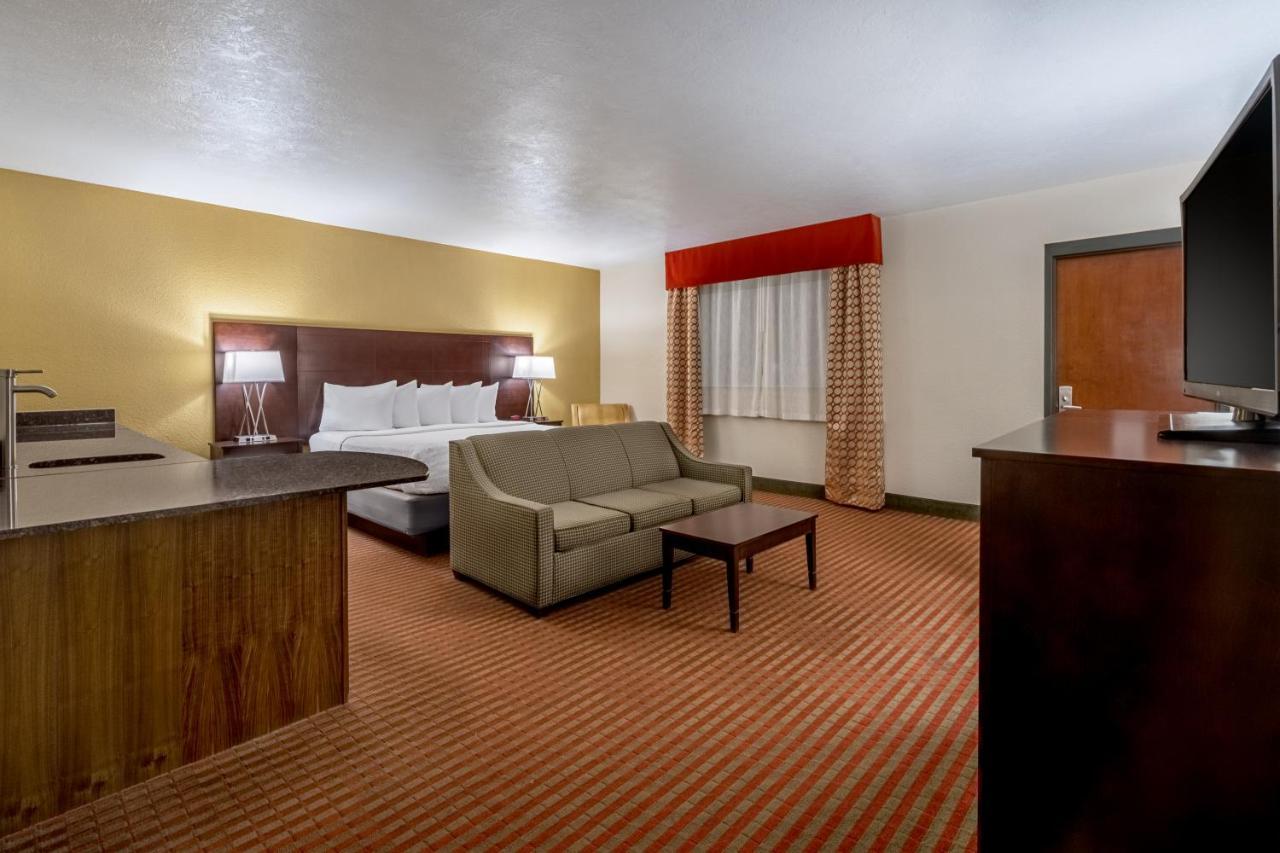 Grand Williston Hotel And Conference Center 외부 사진